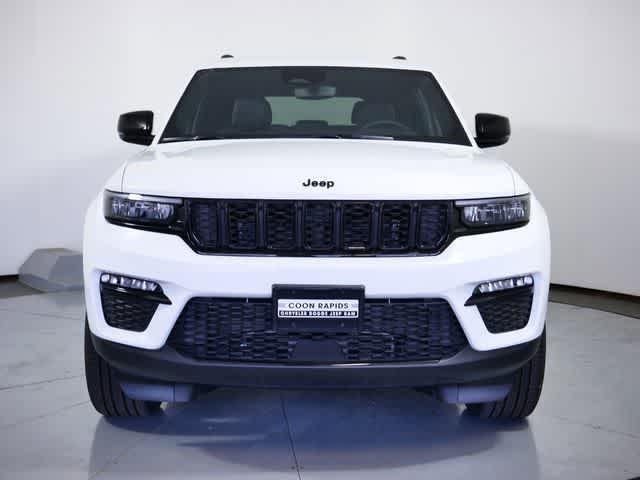 new 2024 Jeep Grand Cherokee car, priced at $48,179