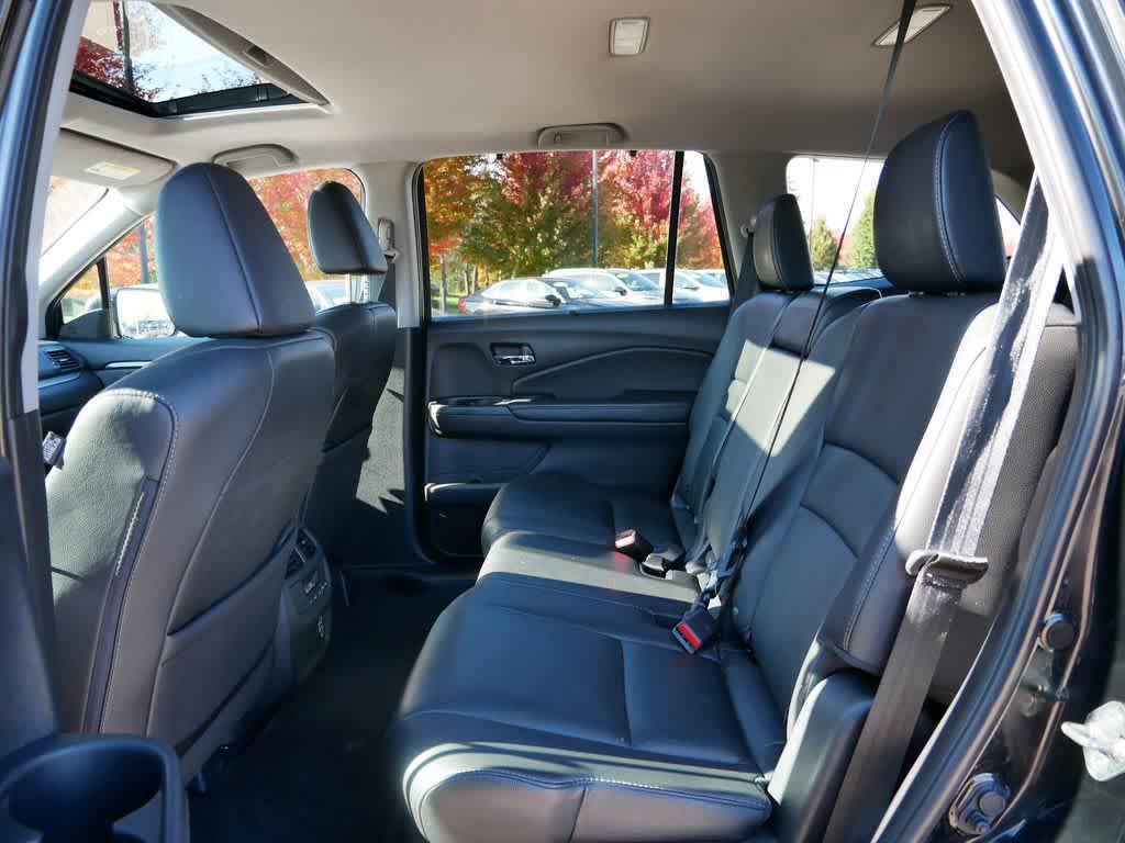 used 2019 Honda Pilot car, priced at $28,097