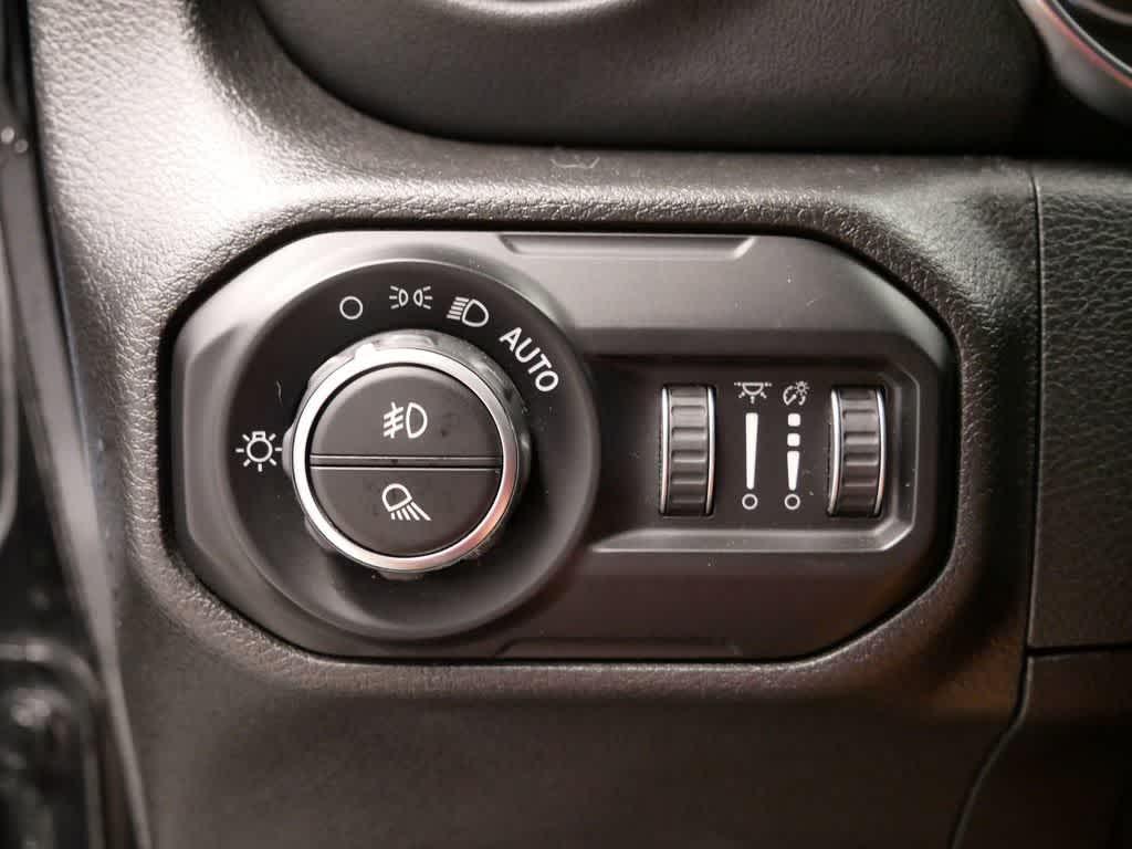 used 2021 Jeep Gladiator car, priced at $29,987