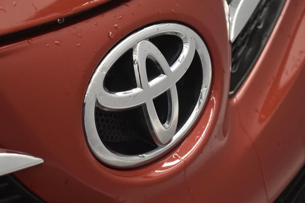 used 2015 Toyota RAV4 car, priced at $16,382
