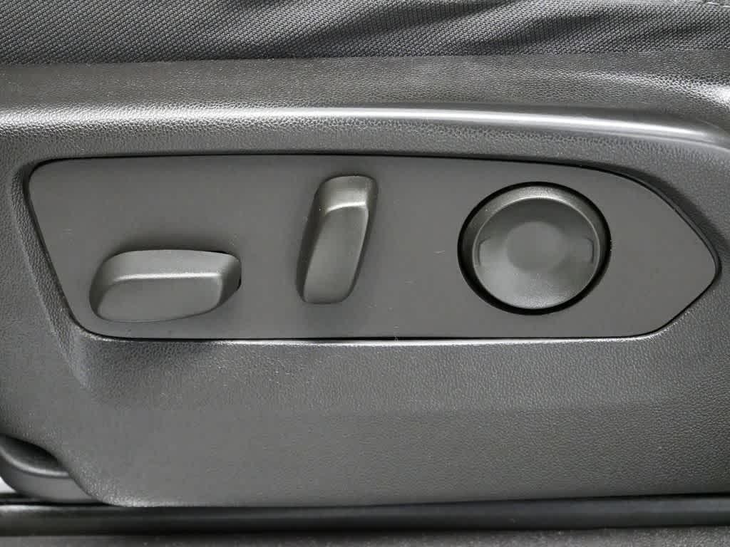 used 2022 Chevrolet Silverado 1500 car, priced at $37,373