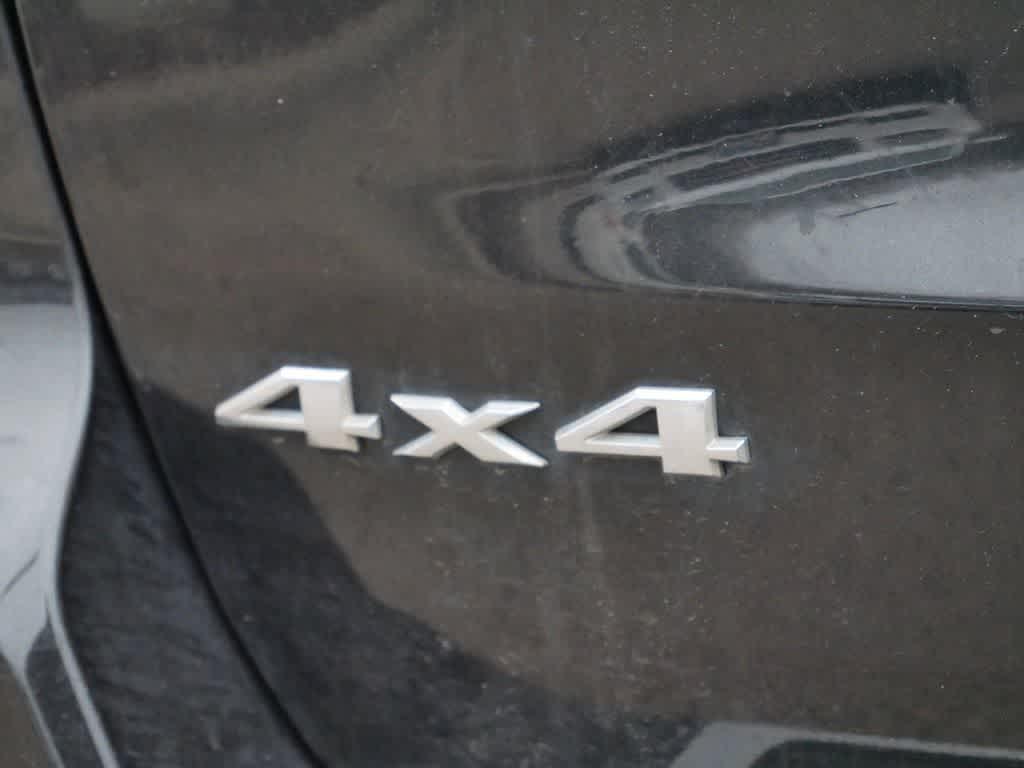 used 2015 Jeep Grand Cherokee car, priced at $13,349