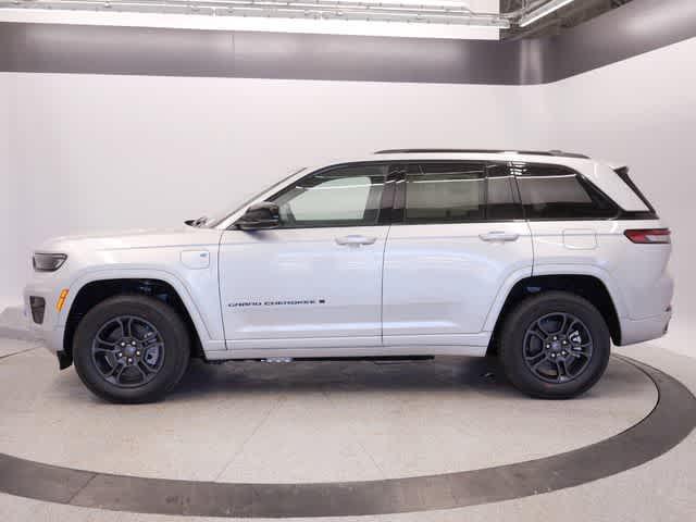 new 2025 Jeep Grand Cherokee 4xe car, priced at $62,998