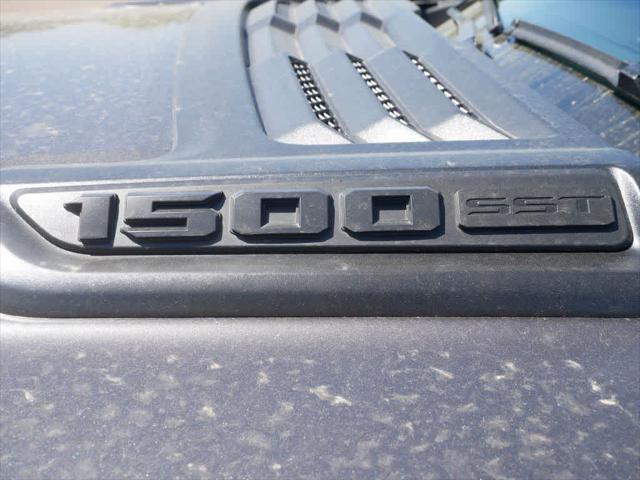 new 2025 Ram 1500 car, priced at $70,574
