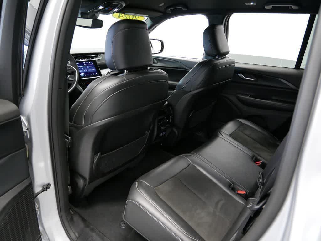 used 2024 Jeep Grand Cherokee car, priced at $33,708