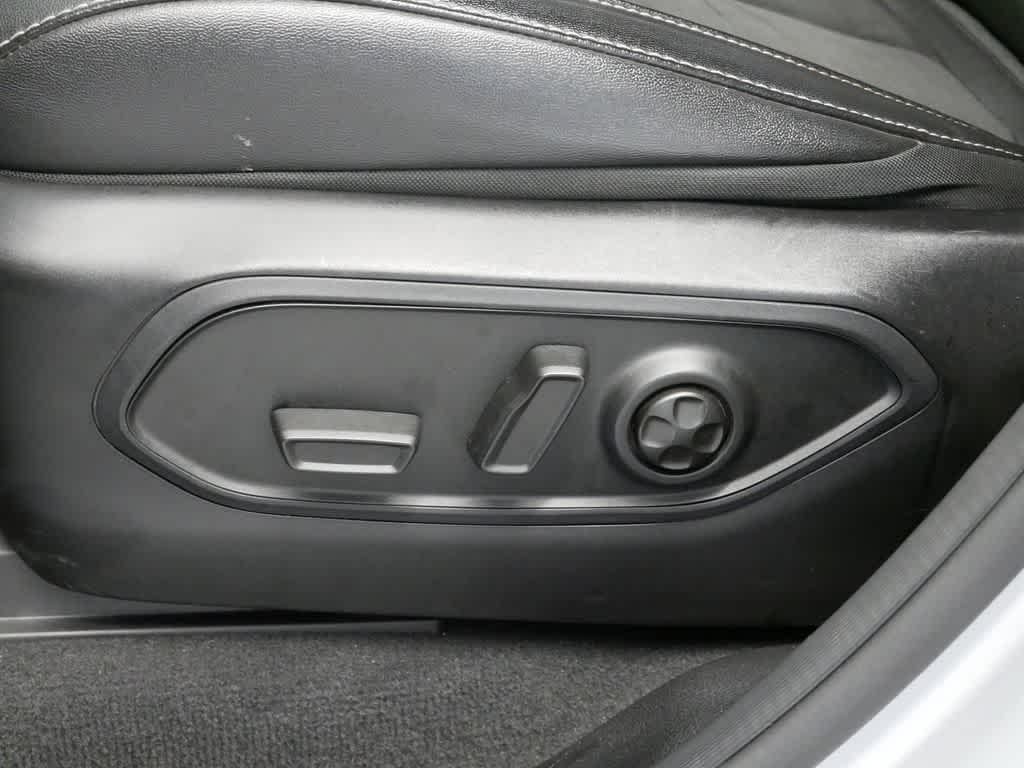 used 2024 Jeep Grand Cherokee car, priced at $33,708