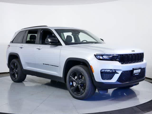 new 2025 Jeep Grand Cherokee car, priced at $51,191