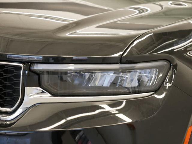 new 2025 Jeep Grand Cherokee 4xe car, priced at $57,611