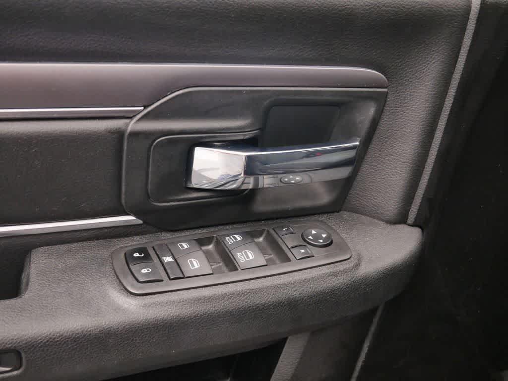 used 2022 Ram 1500 Classic car, priced at $33,473