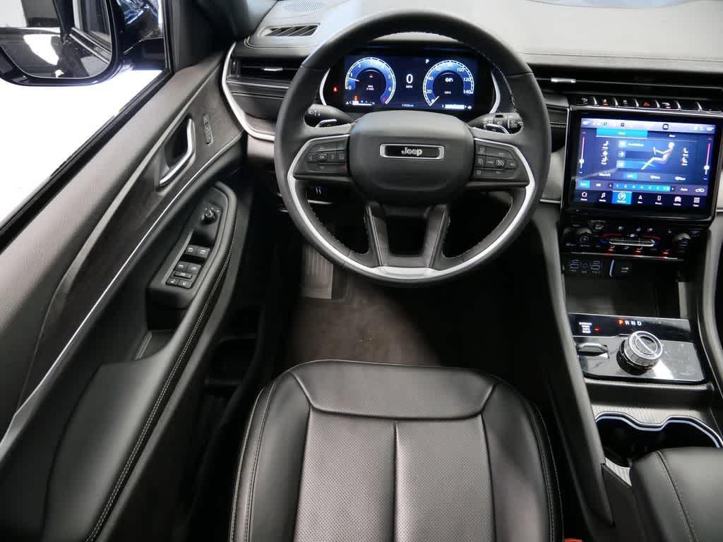 new 2025 Jeep Grand Cherokee L car, priced at $46,498
