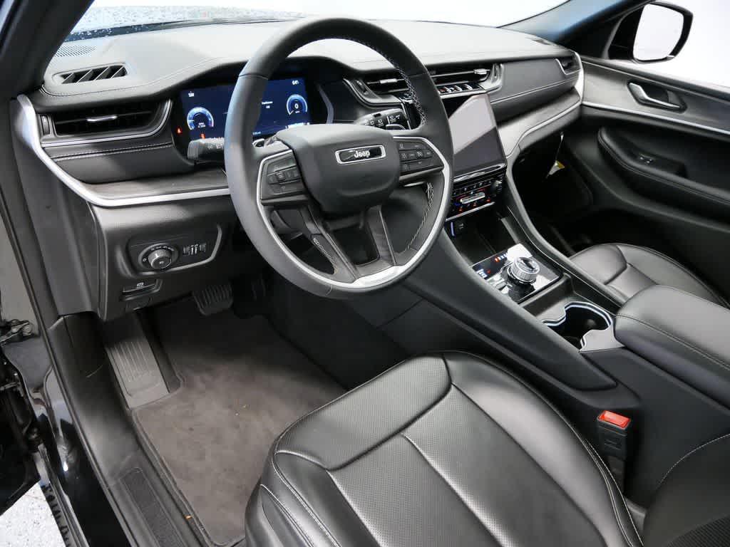 new 2025 Jeep Grand Cherokee L car, priced at $46,498