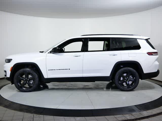 new 2024 Jeep Grand Cherokee L car, priced at $48,489