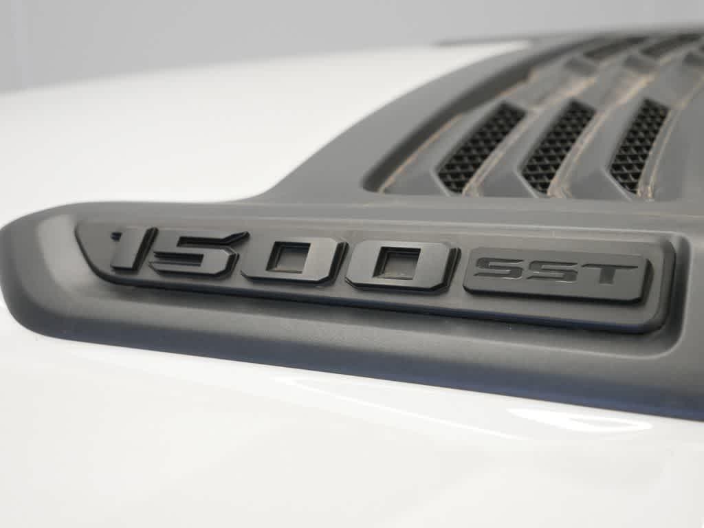 new 2025 Ram 1500 car, priced at $60,291
