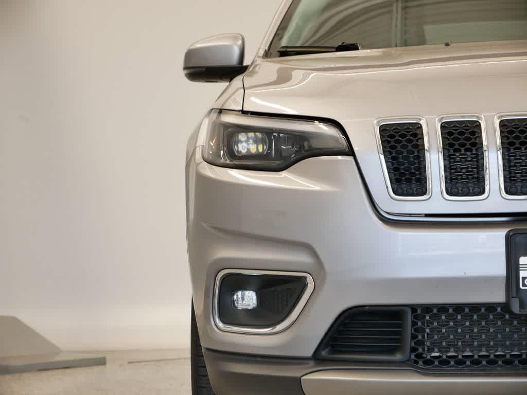 used 2019 Jeep Cherokee car, priced at $17,517