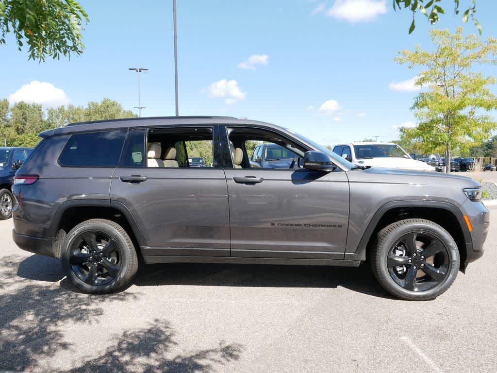 used 2025 Jeep Grand Cherokee L car, priced at $49,482