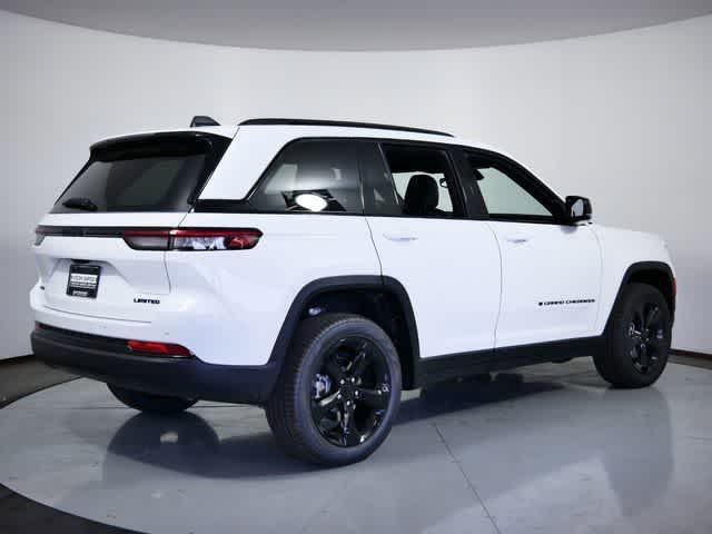 new 2025 Jeep Grand Cherokee car, priced at $50,673