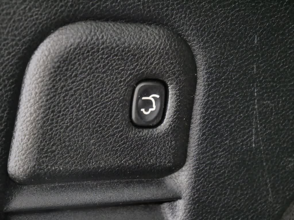 used 2016 Jeep Grand Cherokee car, priced at $15,498