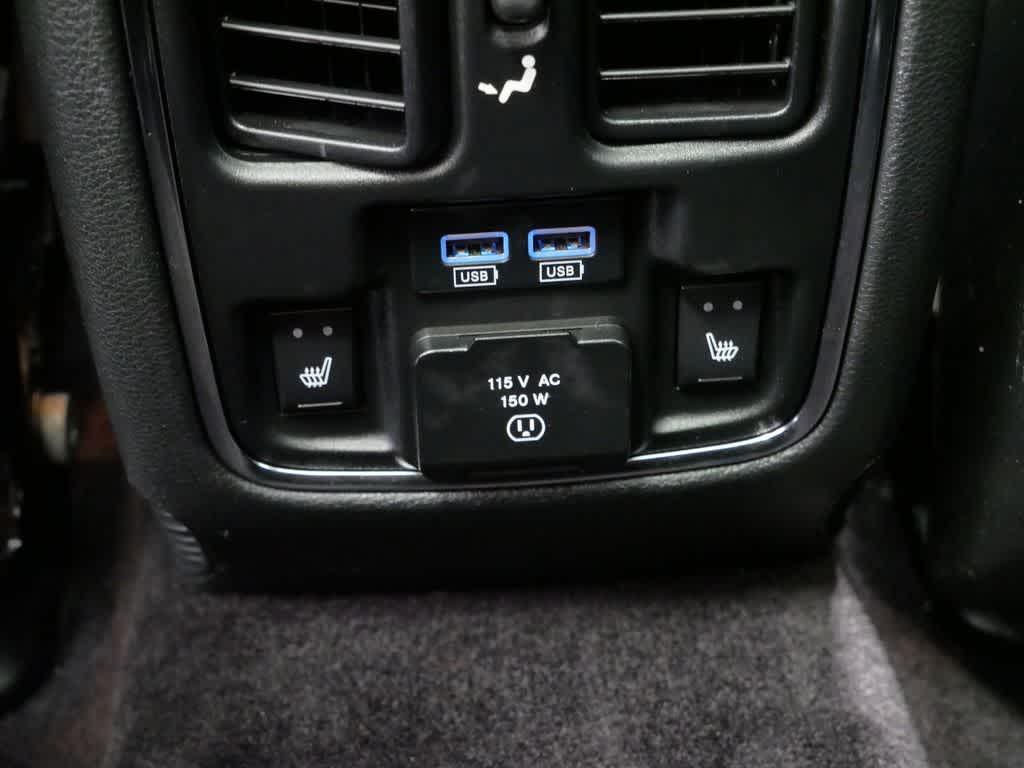 used 2016 Jeep Grand Cherokee car, priced at $15,498