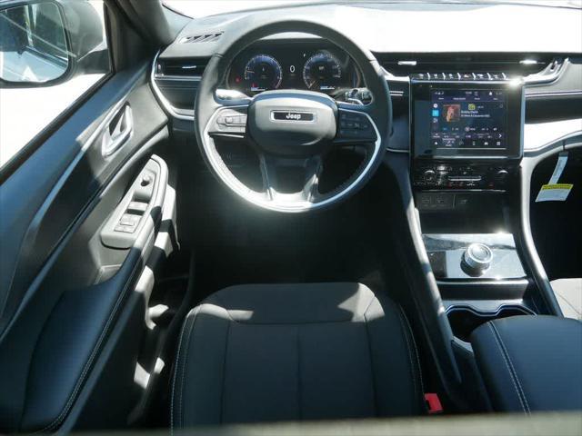new 2025 Jeep Grand Cherokee car, priced at $42,363