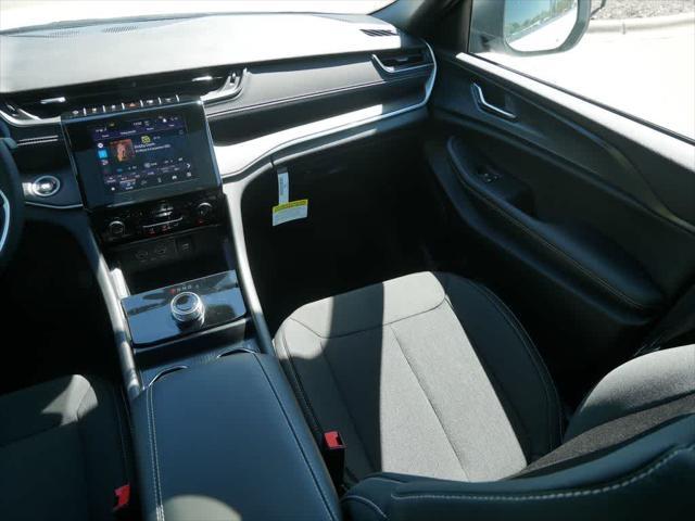 new 2025 Jeep Grand Cherokee car, priced at $42,363