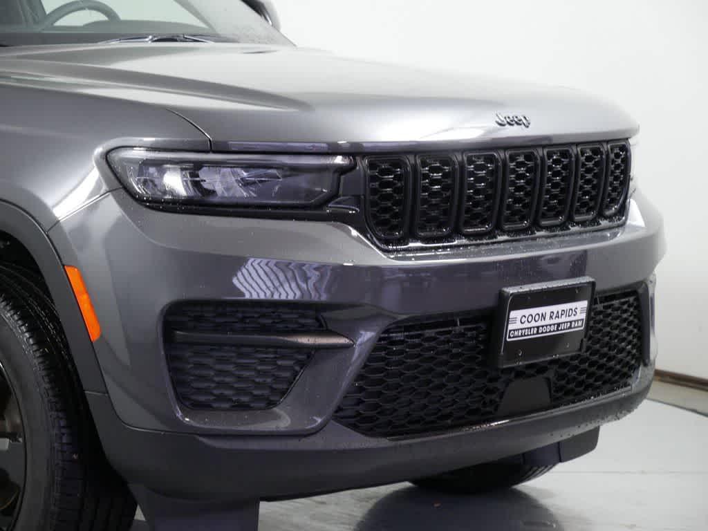 used 2024 Jeep Grand Cherokee car, priced at $36,974