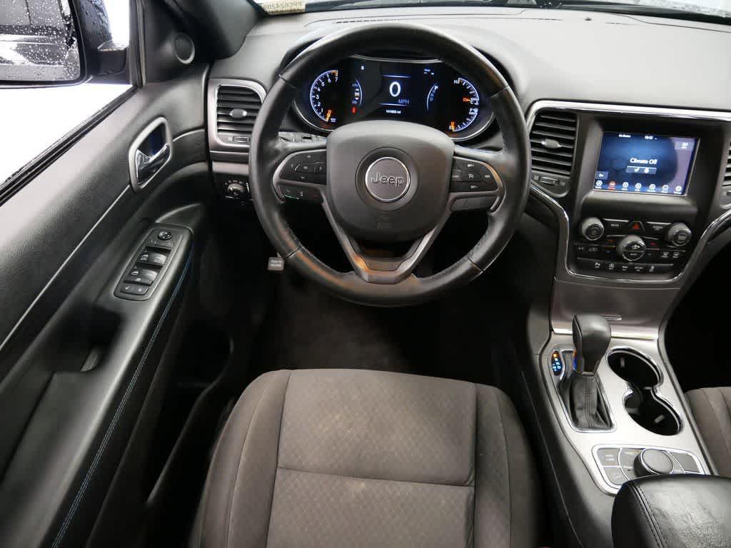 used 2019 Jeep Grand Cherokee car, priced at $15,937
