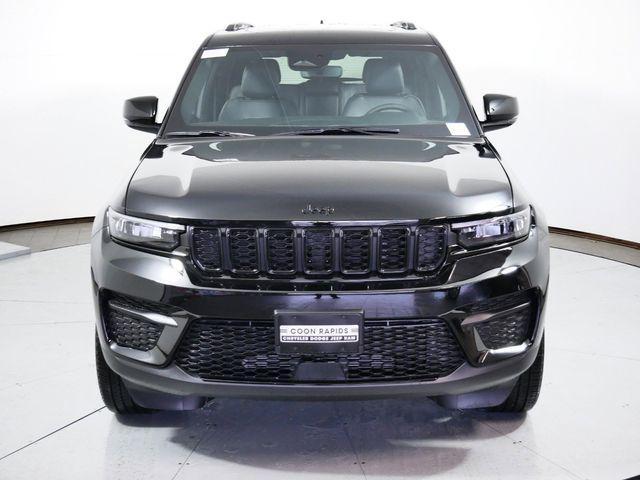 new 2024 Jeep Grand Cherokee car, priced at $43,610