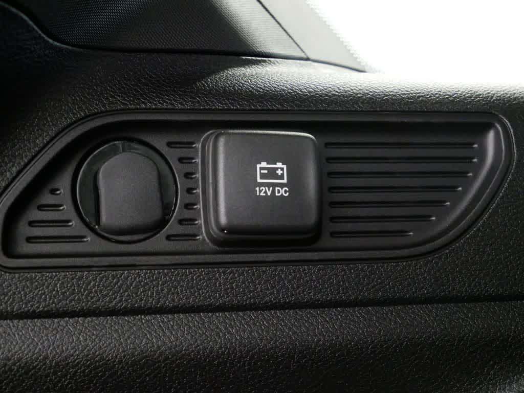 new 2025 Jeep Grand Cherokee car, priced at $47,641