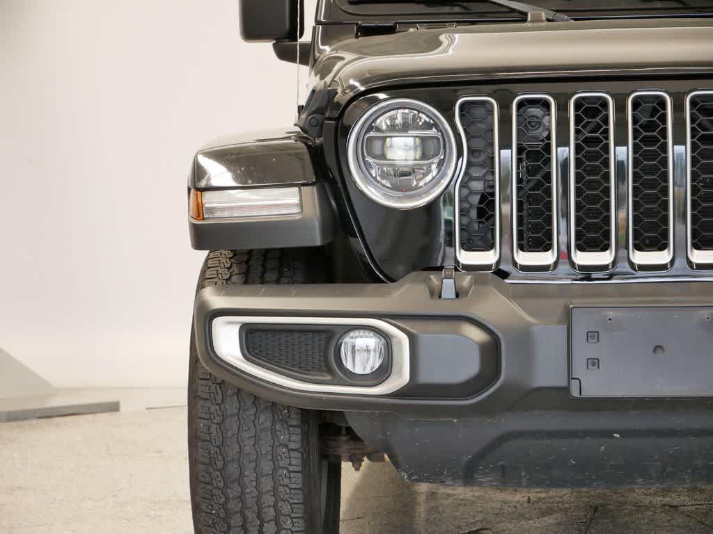used 2021 Jeep Gladiator car, priced at $27,467
