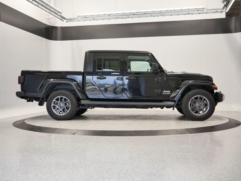 used 2021 Jeep Gladiator car, priced at $27,467