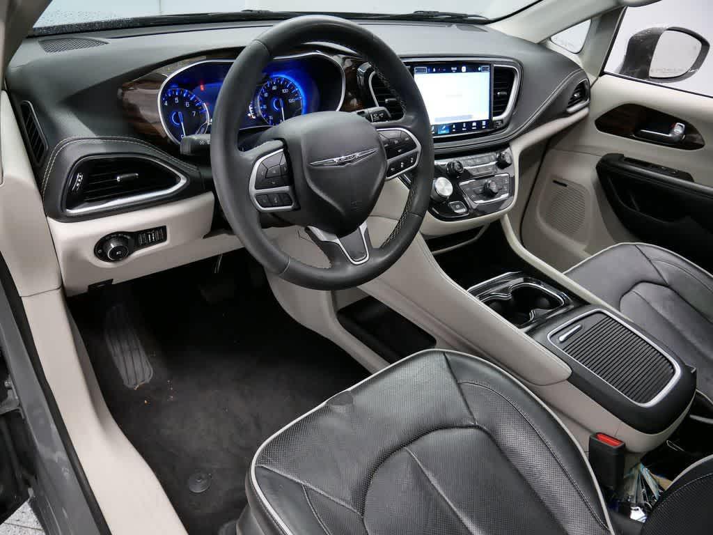 used 2022 Chrysler Pacifica car, priced at $27,388