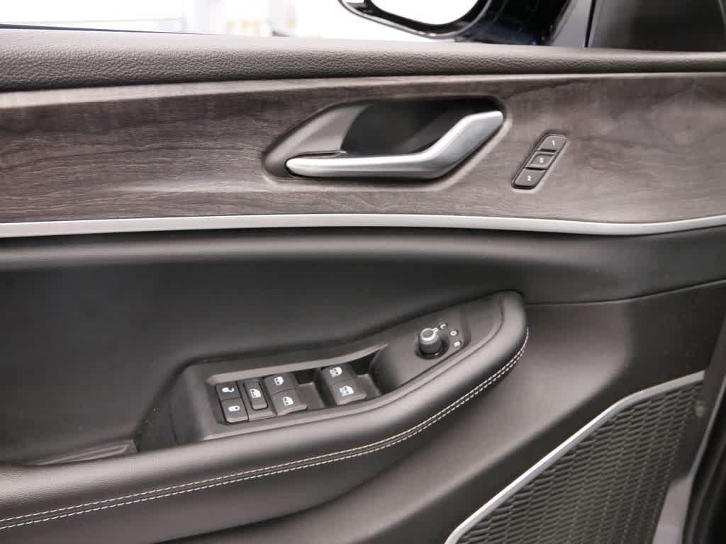 used 2022 Jeep Grand Cherokee L car, priced at $32,927