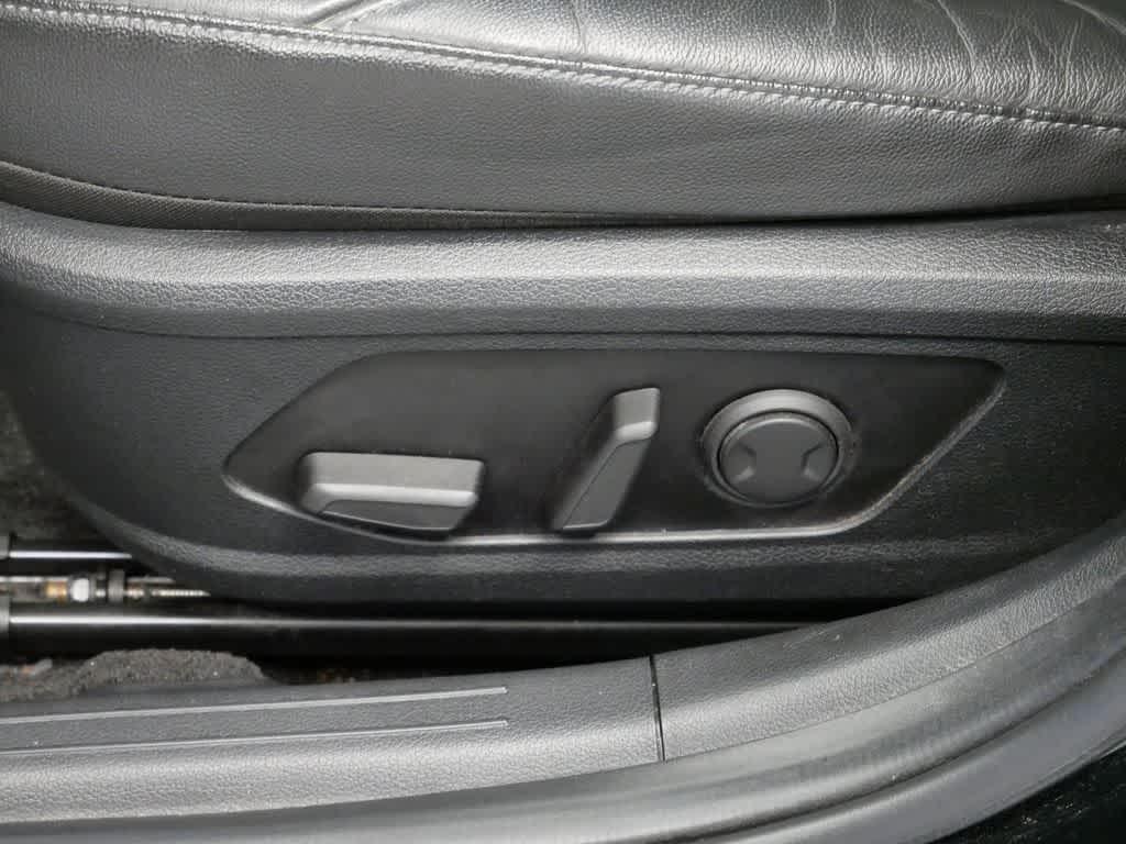 used 2022 Hyundai Sonata car, priced at $23,114