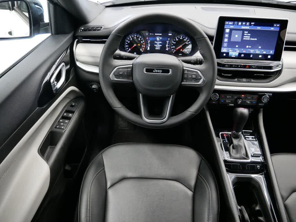 new 2025 Jeep Compass car, priced at $30,498