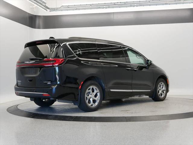 used 2023 Chrysler Pacifica car, priced at $37,995