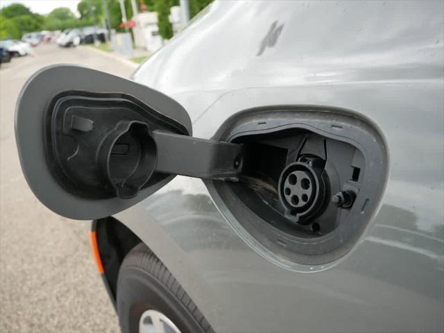 new 2025 Chrysler Pacifica Hybrid car, priced at $57,223