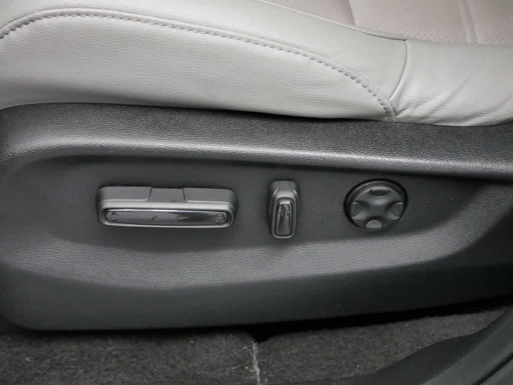 used 2019 Honda CR-V car, priced at $24,500