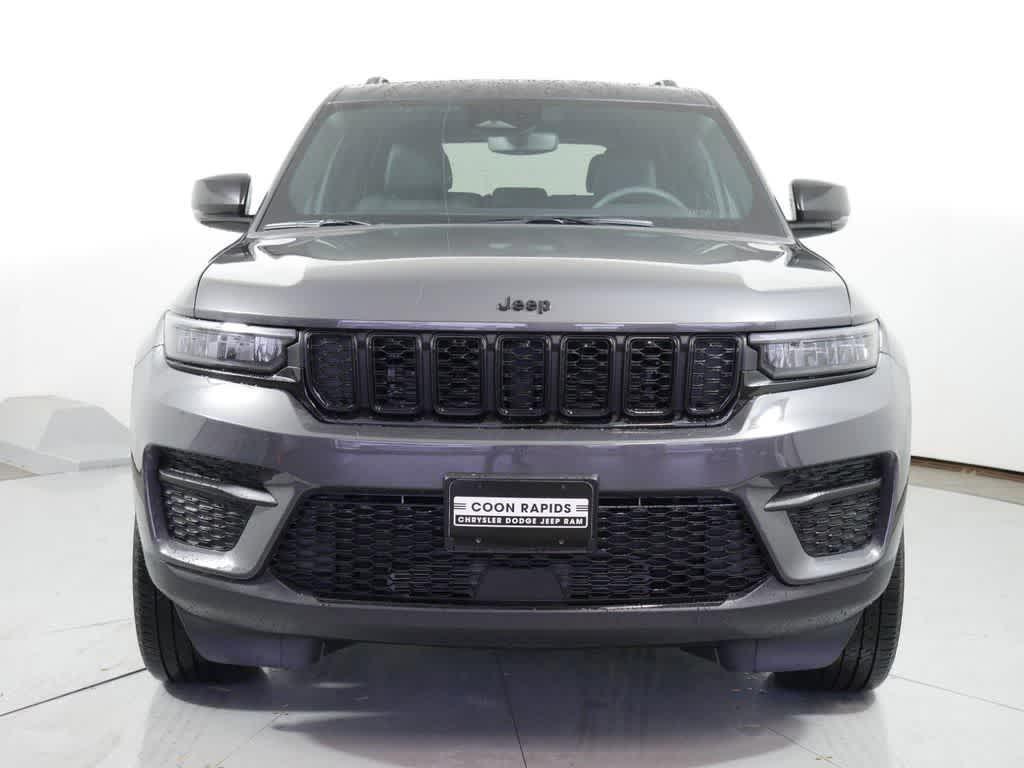 new 2024 Jeep Grand Cherokee car, priced at $41,516