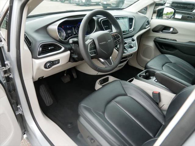 used 2024 Chrysler Pacifica car, priced at $30,493