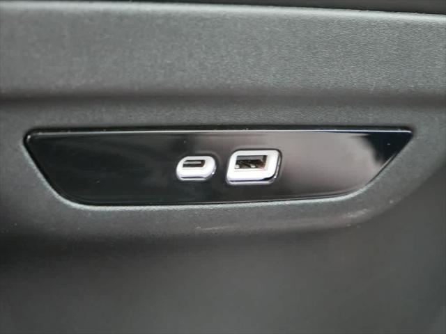 used 2024 Chrysler Pacifica car, priced at $30,493