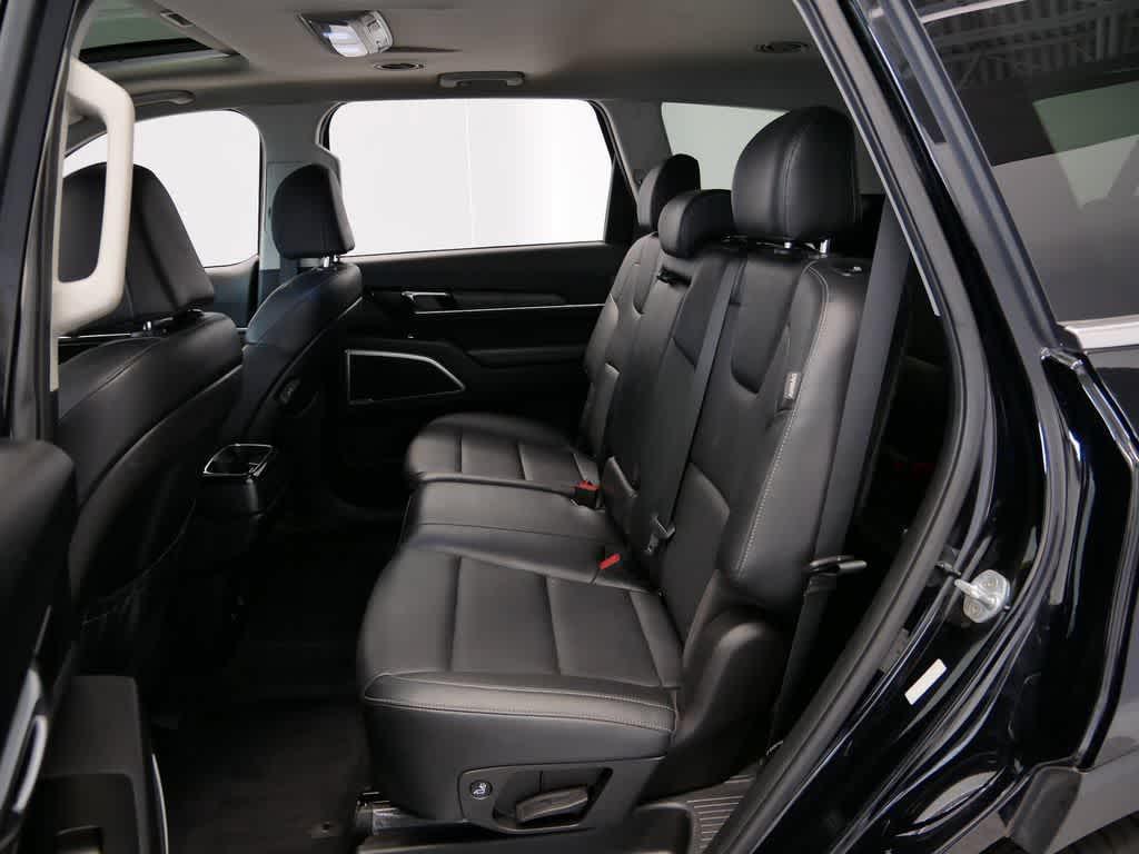 used 2023 Kia Telluride car, priced at $35,473