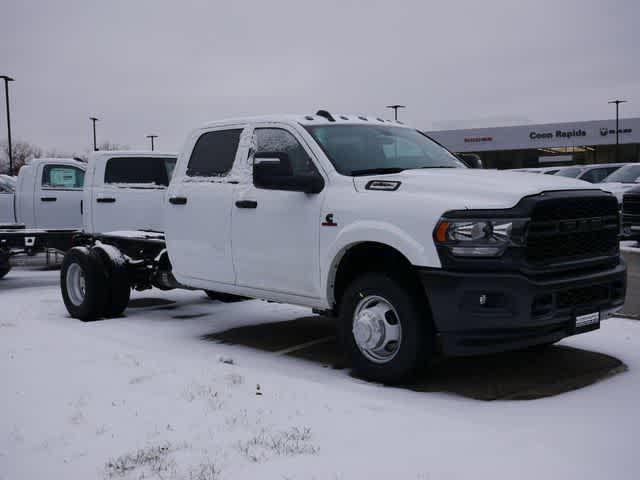 new 2024 Ram 3500 car, priced at $58,982