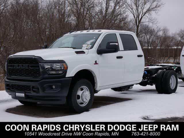 new 2024 Ram 3500 car, priced at $58,982