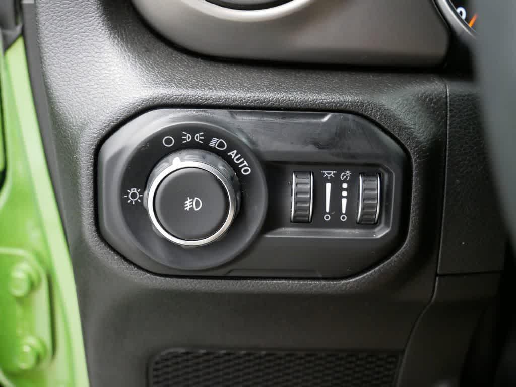 used 2019 Jeep Wrangler car, priced at $25,233