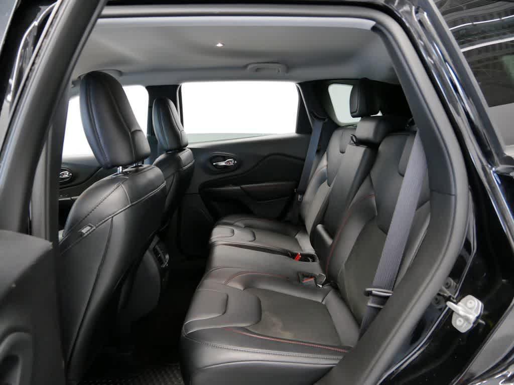 used 2022 Jeep Cherokee car, priced at $26,895