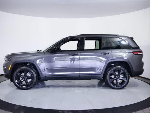 new 2025 Jeep Grand Cherokee car, priced at $51,191