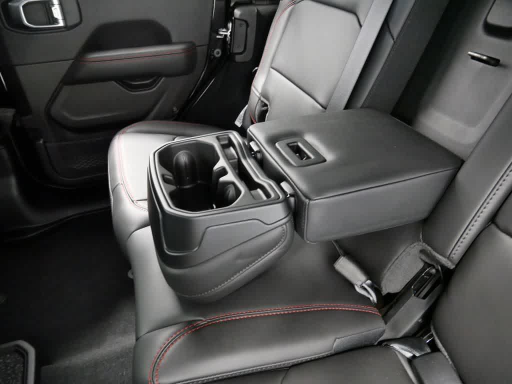 new 2026 Jeep Wrangler car, priced at $66,790