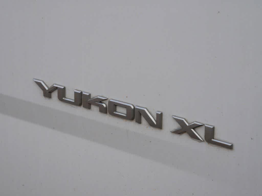 used 2015 GMC Yukon car, priced at $13,919