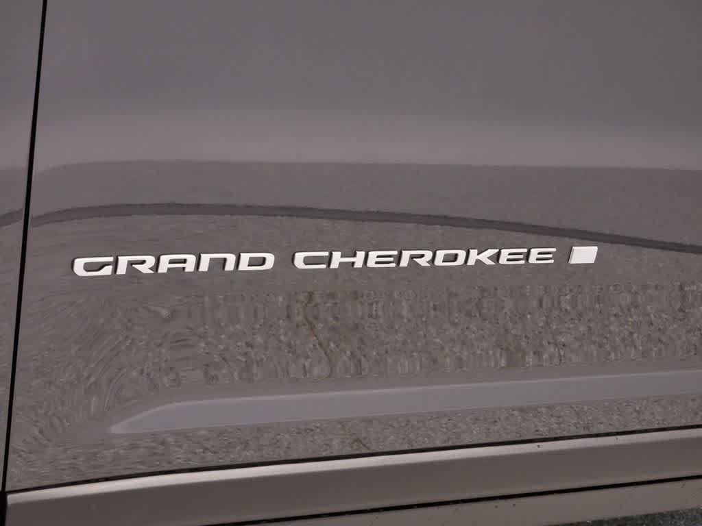 new 2025 Jeep Grand Cherokee L car, priced at $46,820