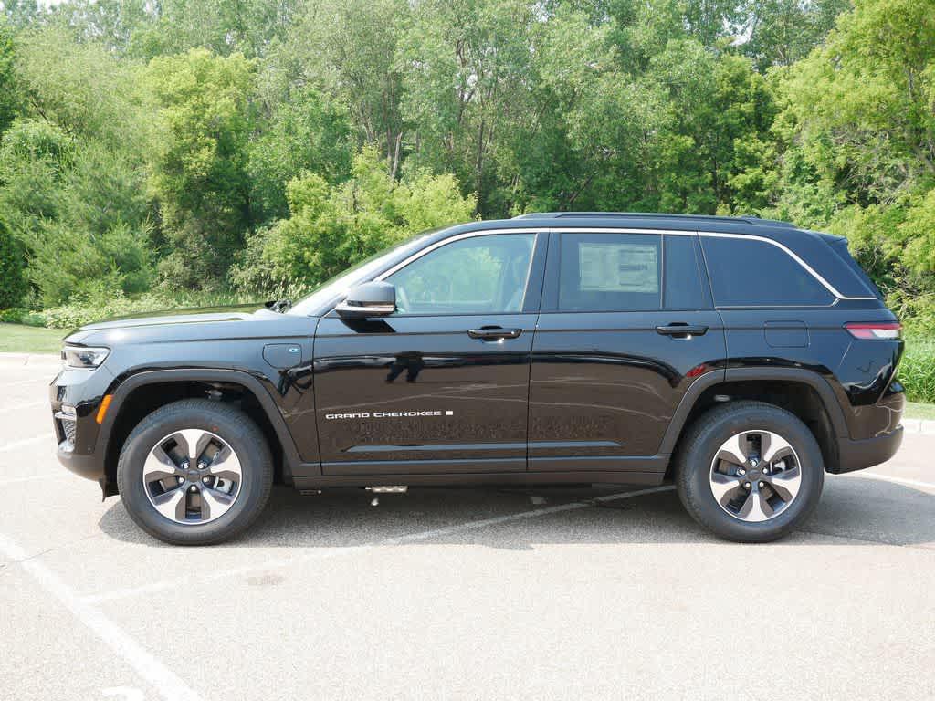 new 2025 Jeep Grand Cherokee 4xe car, priced at $63,149